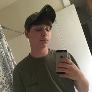 Meet your Posher, Adam
